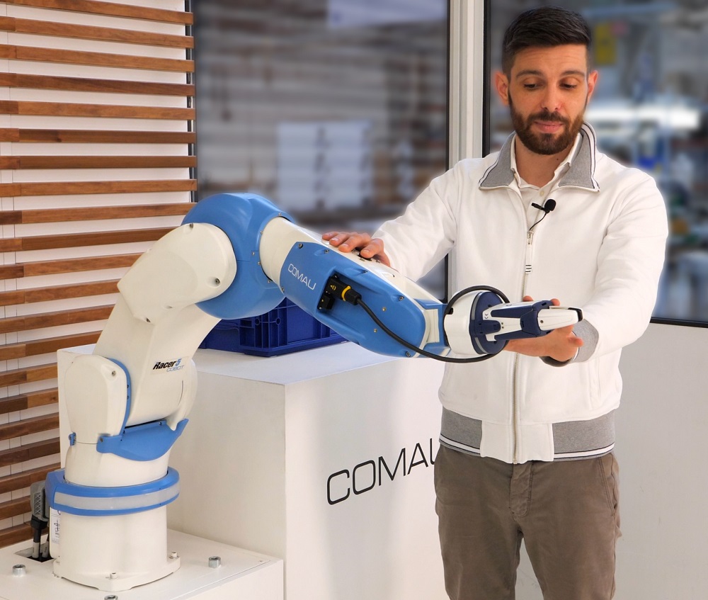 Comau dévoile son dernier robot collaboratif